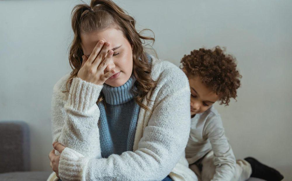 Apa Itu Parentification? Pengertian, Ciri-Ciri, dan Dampaknya