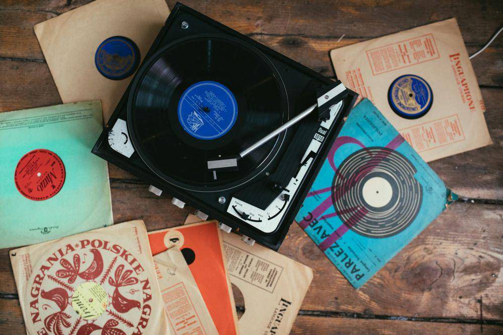 ilustrasi kaset lagu jazz (pexels.com/KoolShooters)