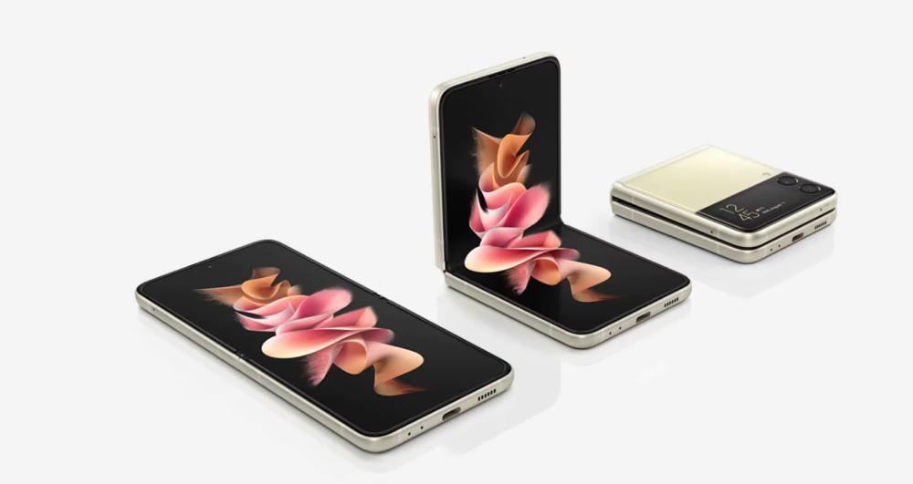 6 Smartphone Ini Punya Layar Paling Inovatif Saat Dirilis