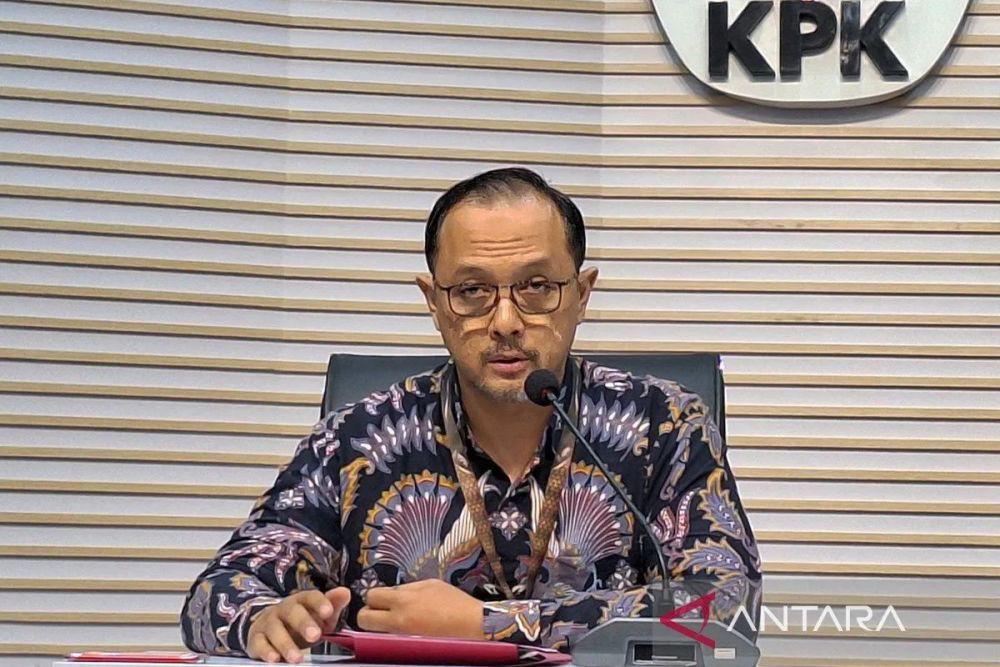 [BREAKING] Bupati PPU Diperiksa KPK Terkait Dugaan Gratifikasi di Kukar