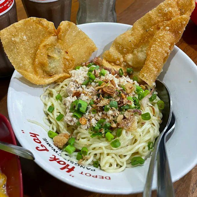 7 Tempat Makan Legendaris di Klojen Malang yang Buka hingga Malam