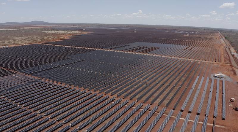 Potret kompleks surya Sol do Cerrado, di negara bagian Minas Gerais, Brasil (vale.com)