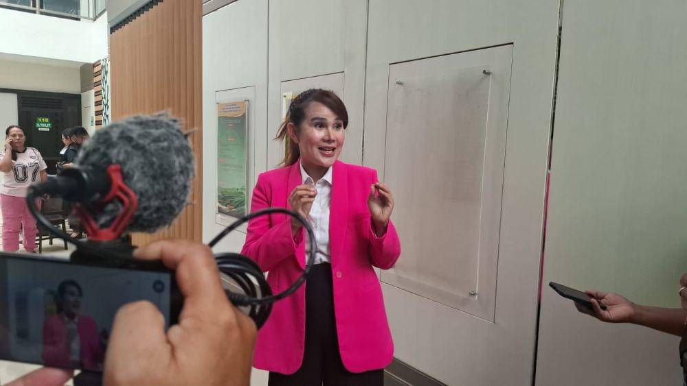 Isa Zega saat menjalani sidang di PN Kepanjen. (IDN Times/Rizal Adhi Pratama)