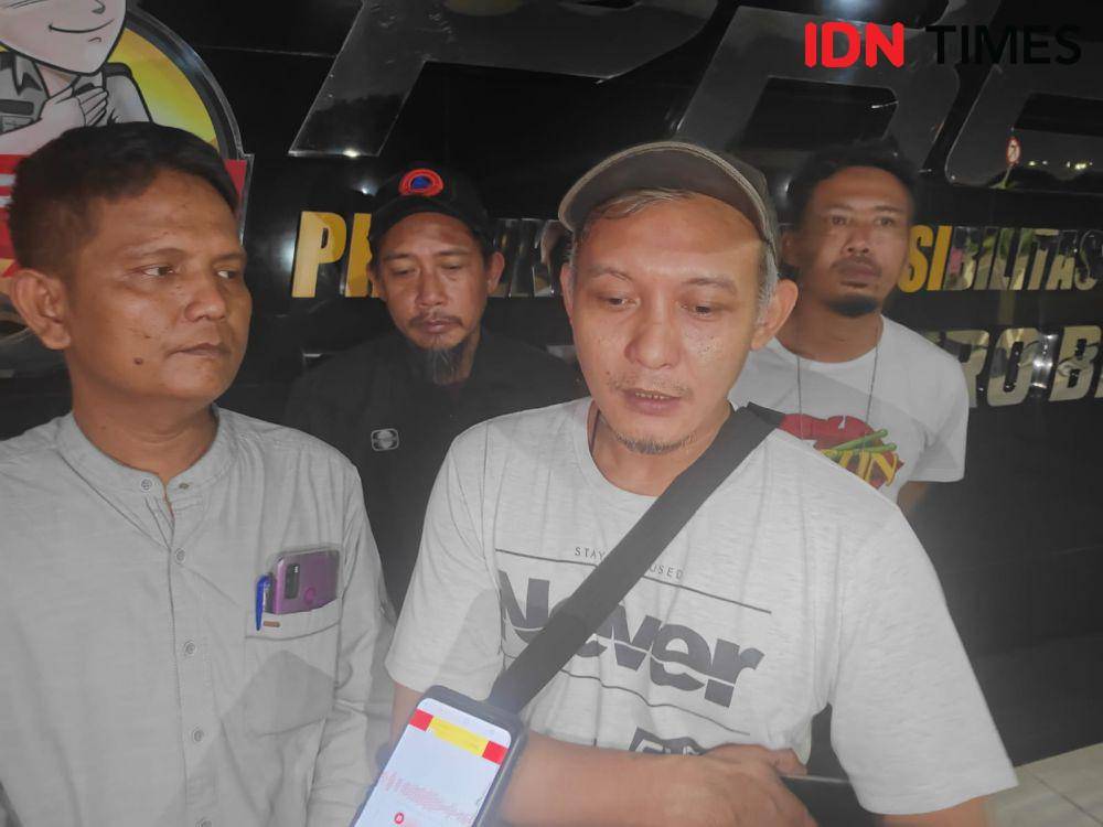 Jurnalis korban intimidasi di Bekasi lapor polisi. (IDN Times/Imam Faishal)
