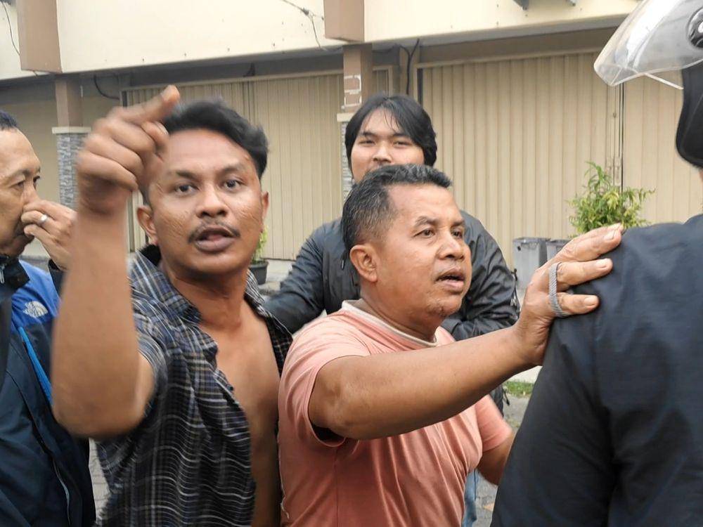 Pelaku intimidasi terhadap jurnalis di Bekasi. (Istimewa)
