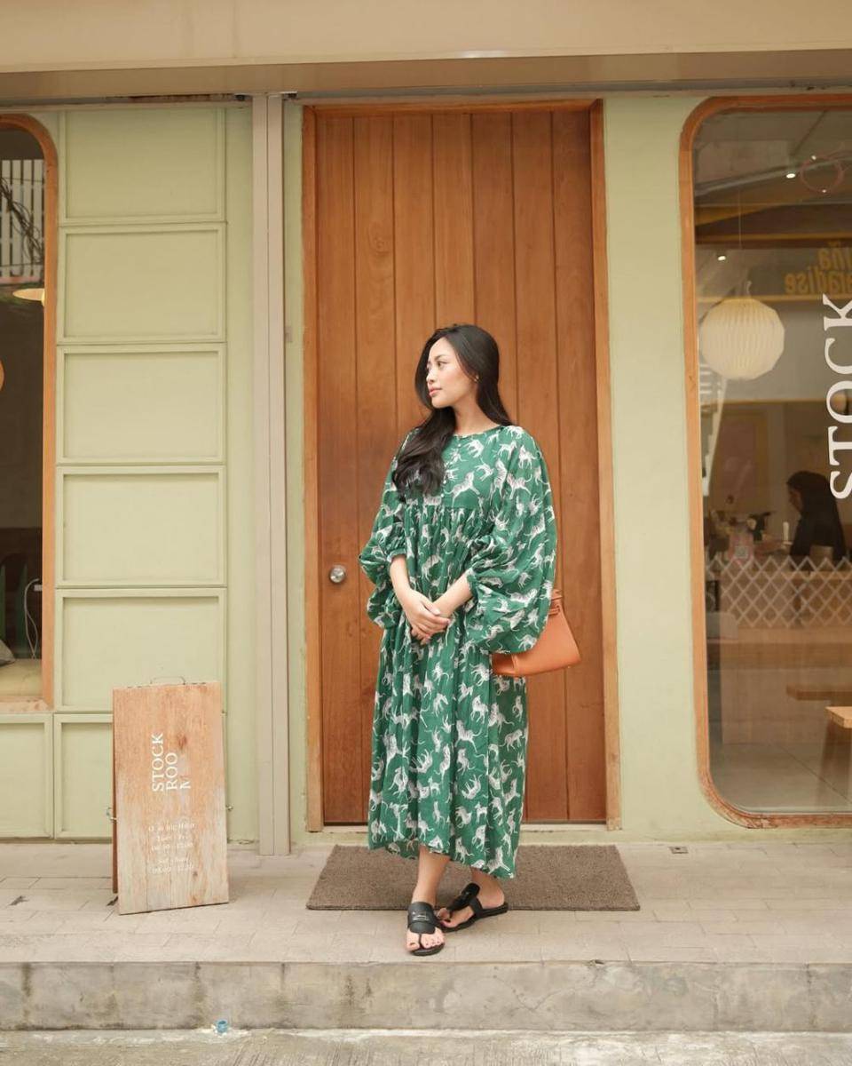 inspirasi dress ala Rachel Vennya (instagram.com/rachelvennya)