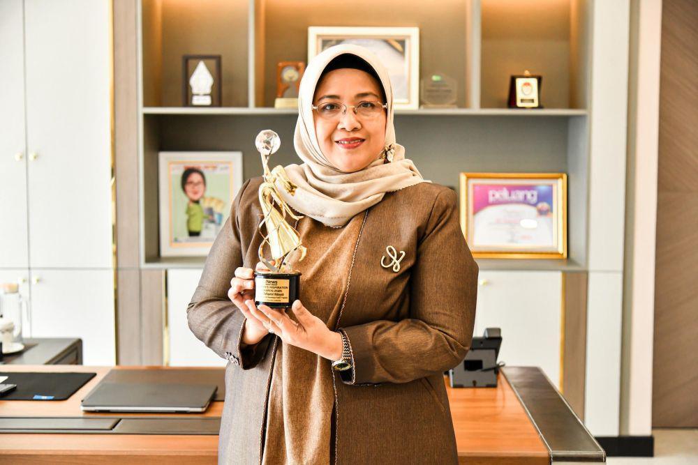 Direktur Pegadaian Raih Penghargaan Women's Inspiration Awards 2025