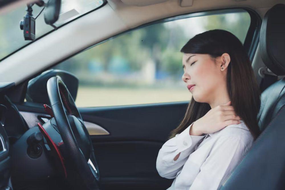5 Tips Berkendara Setelah Lembur dan Kurang Tidur