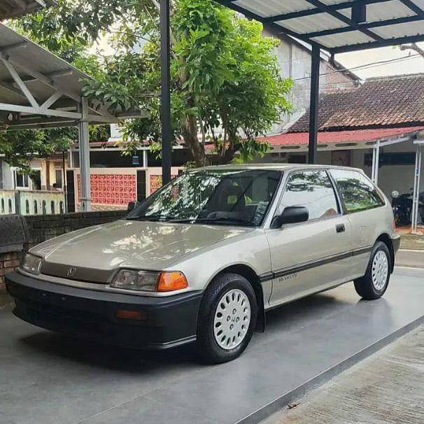 Honda Civic Nouva mobil JDM untuk gen Z