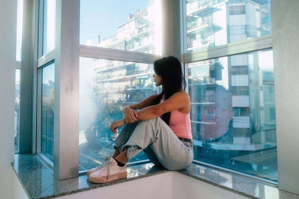 ilustrasi mengkritik diri sendiri (pexels.com/Gera Cejas)