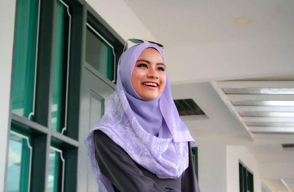 ilustrasi seorang perempuan