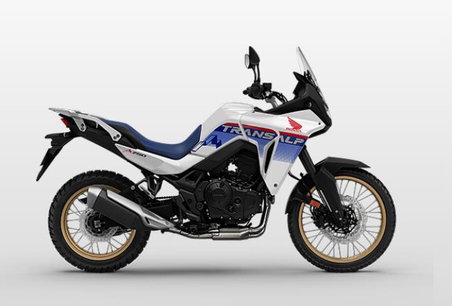 New XL750 Transalp: Motor Petualang Bertabur Fitur Canggih