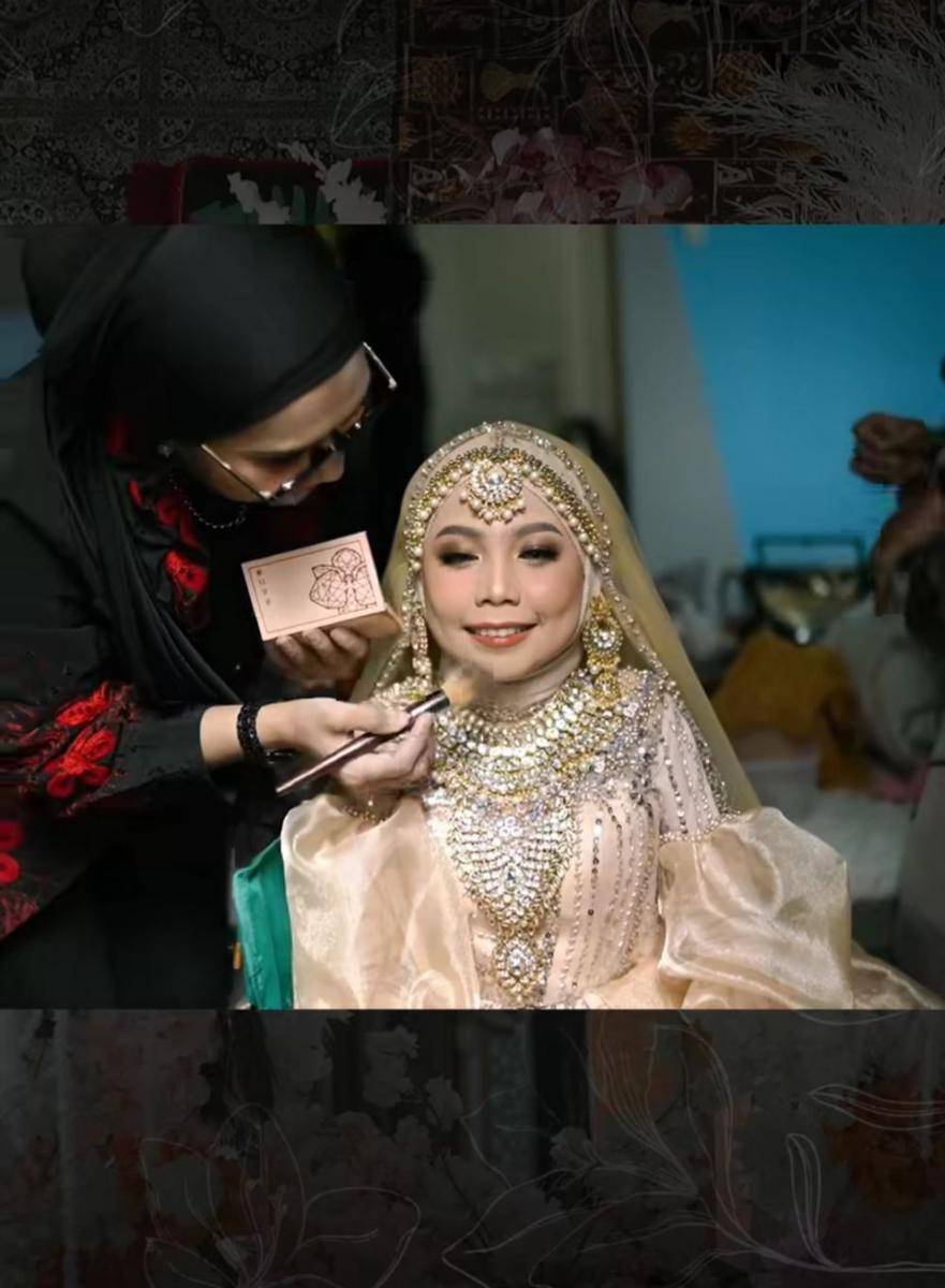 Pertunangan Lolly Unyu (instagram.com/rawlayer_photography)