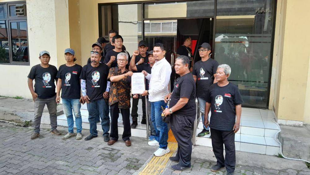 Relawan Jokowi Laporkan Roy Suryo dan 3 Orang ke Polrestabes Semarang