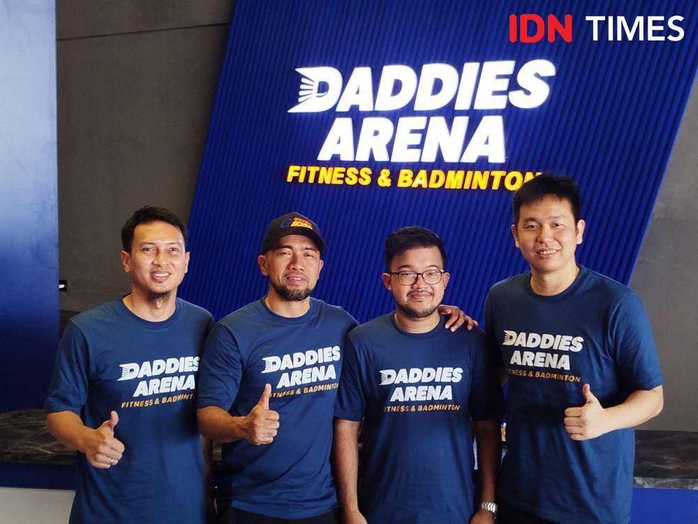 Ahsan/Hendra resmikan Daddies Arena. (IDN Times/Sandy Firdaus)