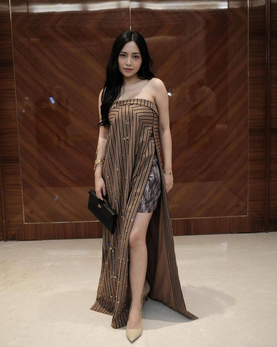 inspirasi dress ala Rachel Vennya (instagram.com/rachelvennya)