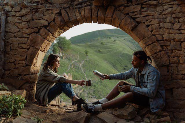 Ilustrasi seorang pria dan seorang wanita (Pexels.com/cottonbro studio)