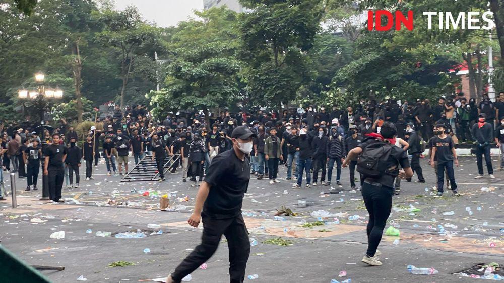 May Day 2025 di Semarang Ricuh, Polisi Tembakkan Gas Air Mata