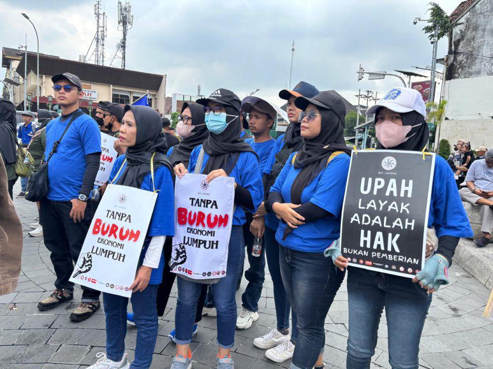 Aksi May Day di Jogja Serukan Hari Buruh untuk Buruh, Bukan Partai