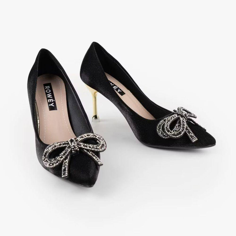 potret rekomendasi stiletto heels warna hitam (shopee.com/Rowey Official Store)