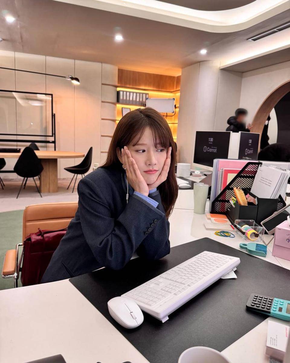 Still cut drama The Divorce Insurance (instagram.com/kkbyss)