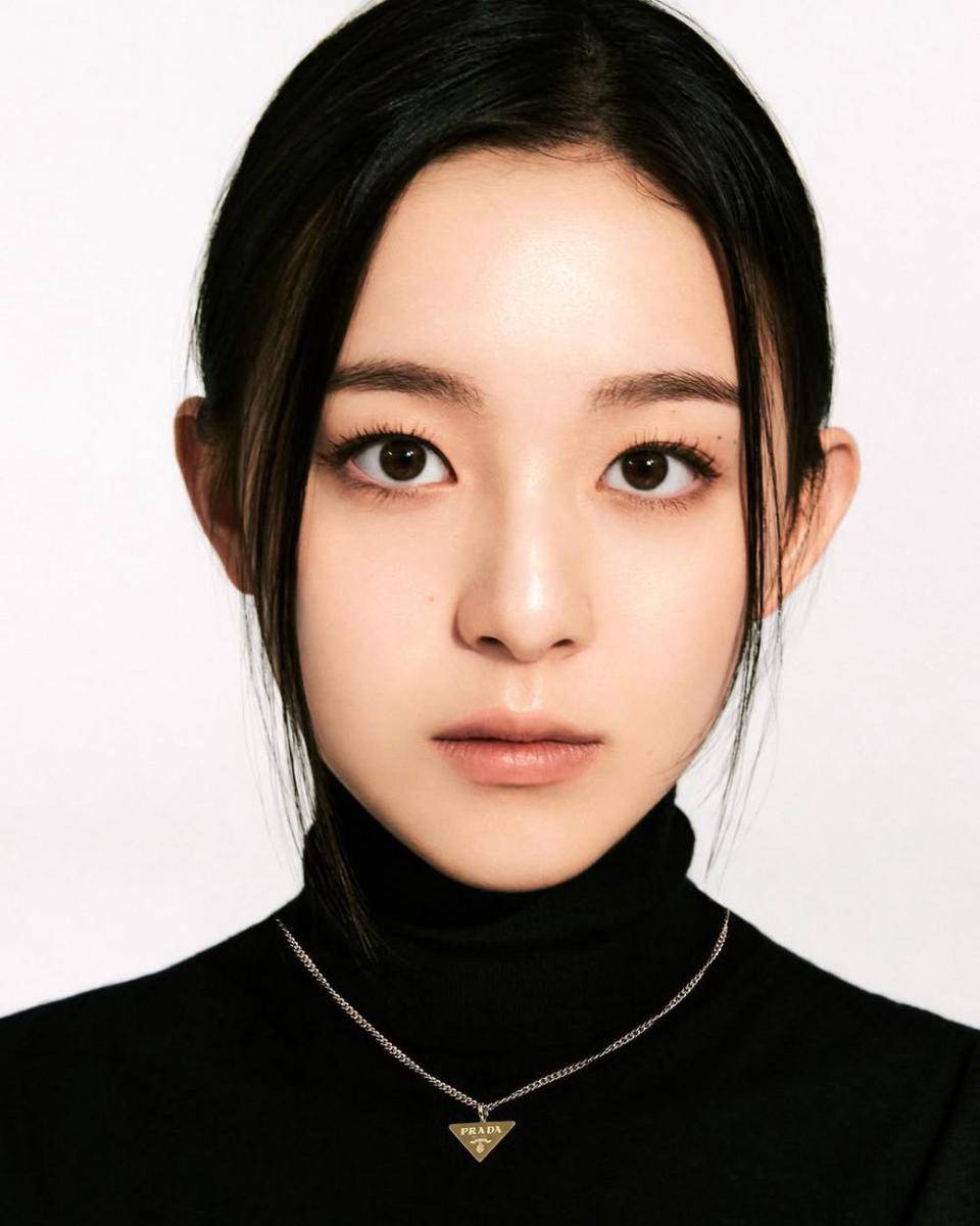 Park Ji Hu (instagram.com/03_hu)