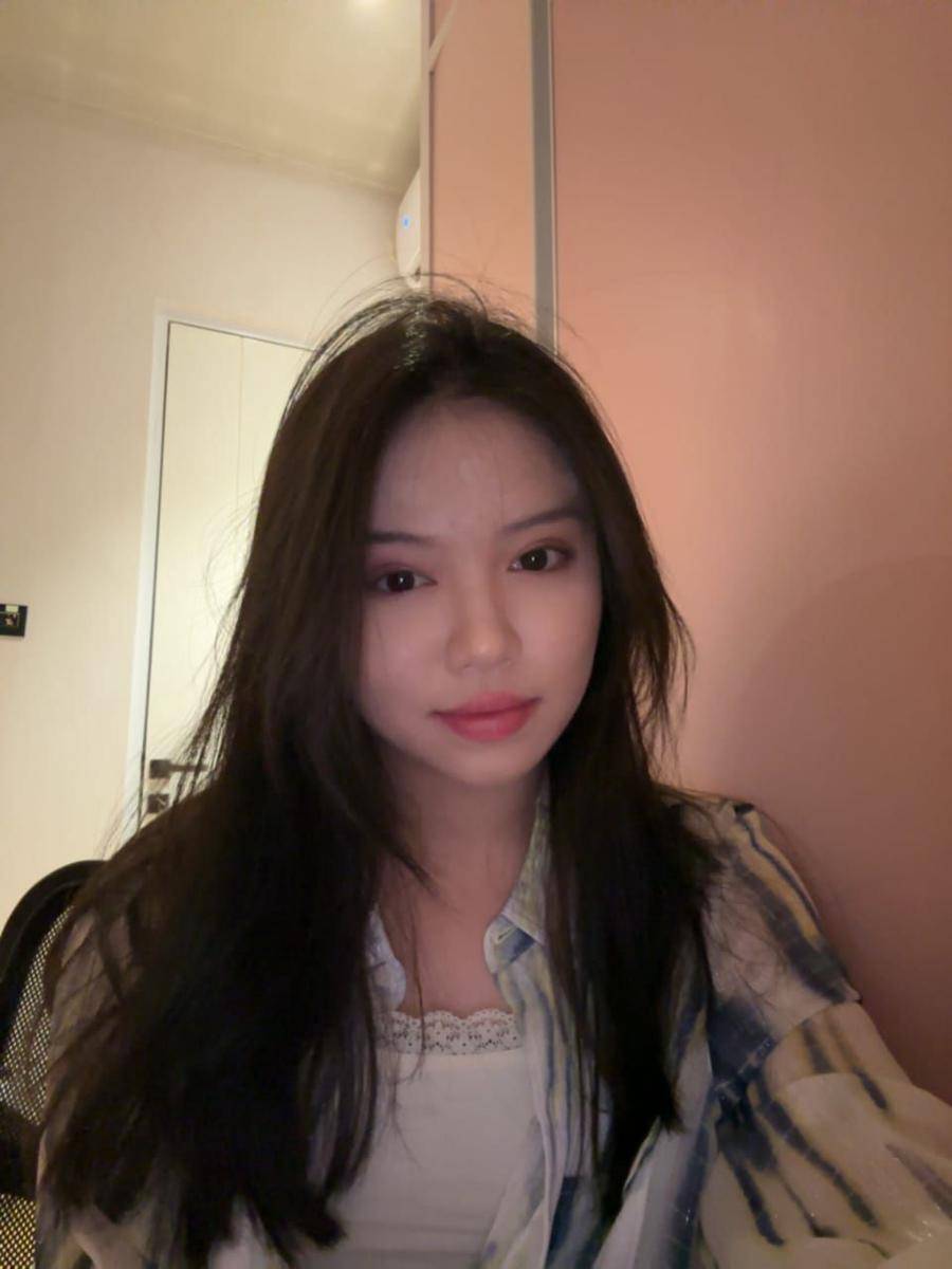 Moreen JKT48 (x.com/Moreen_JKT48)