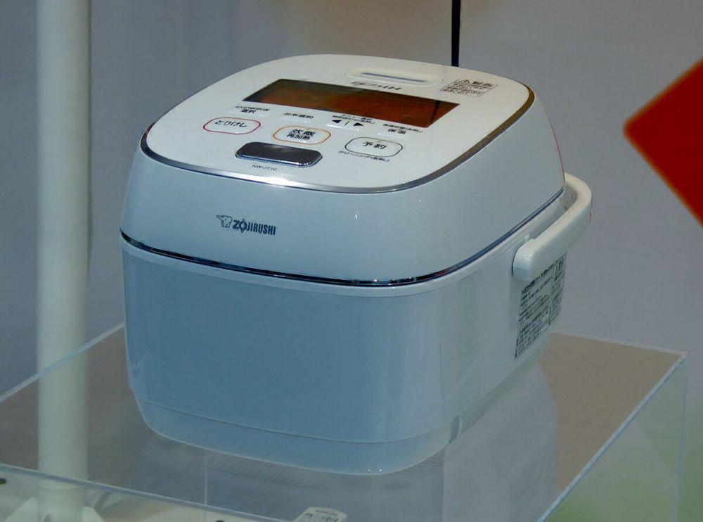 5 Fungsi Lain Rice Cooker Selain Masak Nasi, Udah Coba Belum?