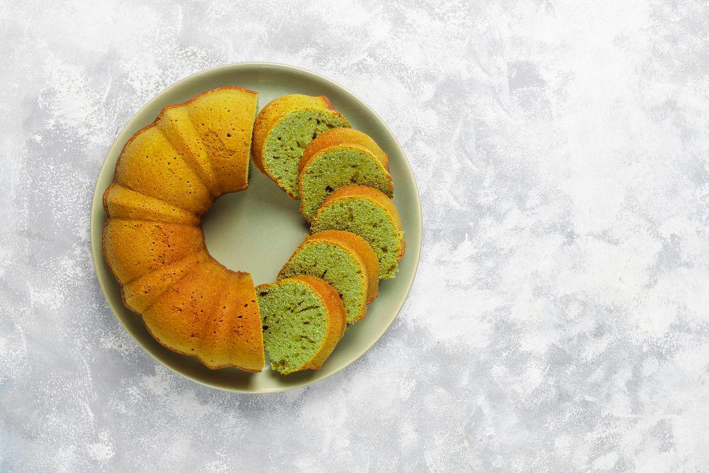 5 Tips Membuat Bolu Tapai Pandan Kelapa Muda yang Lembut dan Harum