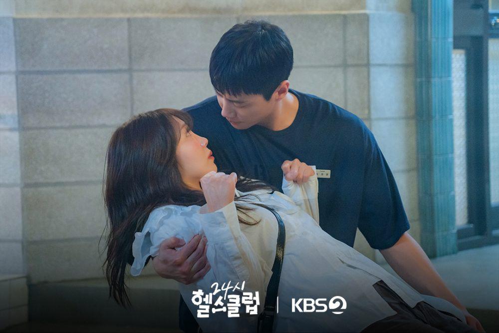 9 Fakta Pertemuan Awal Mi Ran dan Hyun Joong Pump Up the Healthy Love
