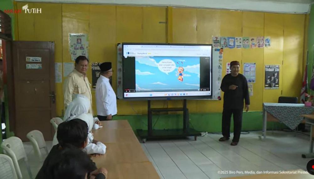 Kemendikdasmen Anggarkan Rp2 Triliun untuk Digitalisasi Pendidikan