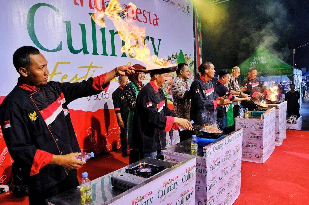 Pembukaan Solo Indonesia Culinary Festival 2025 di parkir timur Stadion Manahan, Solo. (Dok/Pemkot Solo)