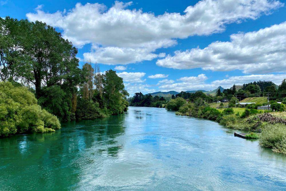 Sungai Waikato (Flickr/mrpbps)