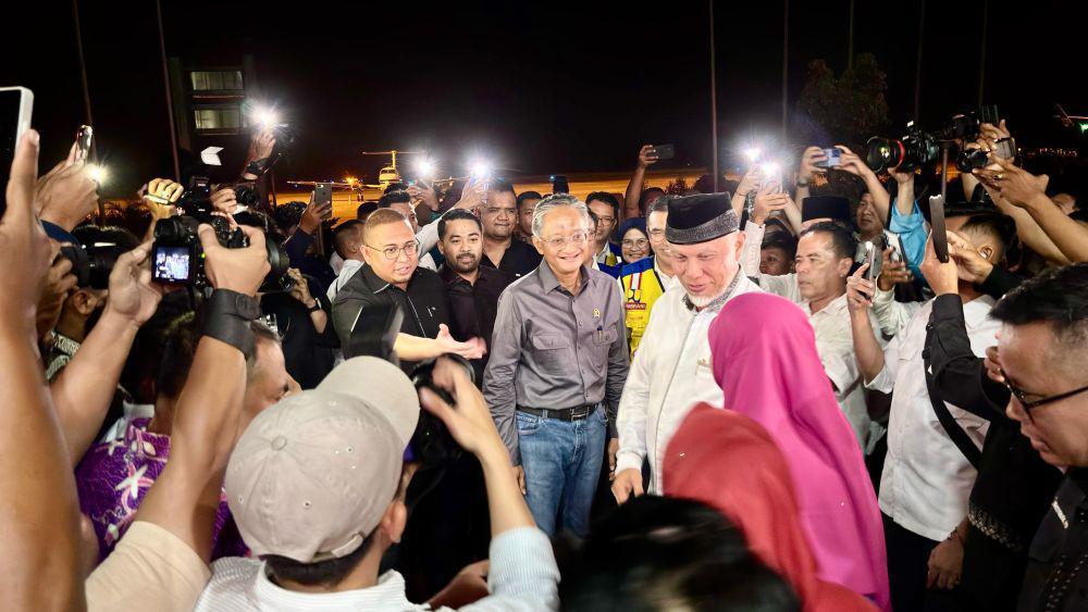 Menteri PU 'Diserbu' Kepala Daerah di Sumbar