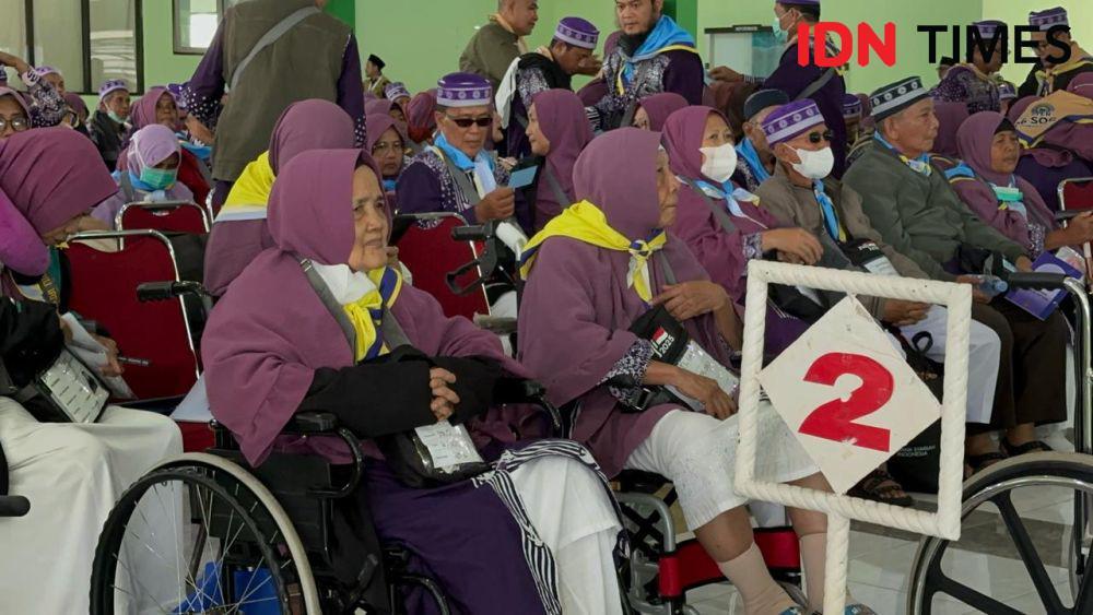 145 CJH asal Magelang Diberangkatkan, Damar Minta Jemaah Doakan Daerah