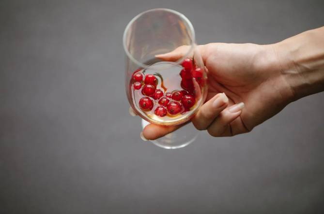 ilustrasi alkohol (pexels.com/charlottemay)