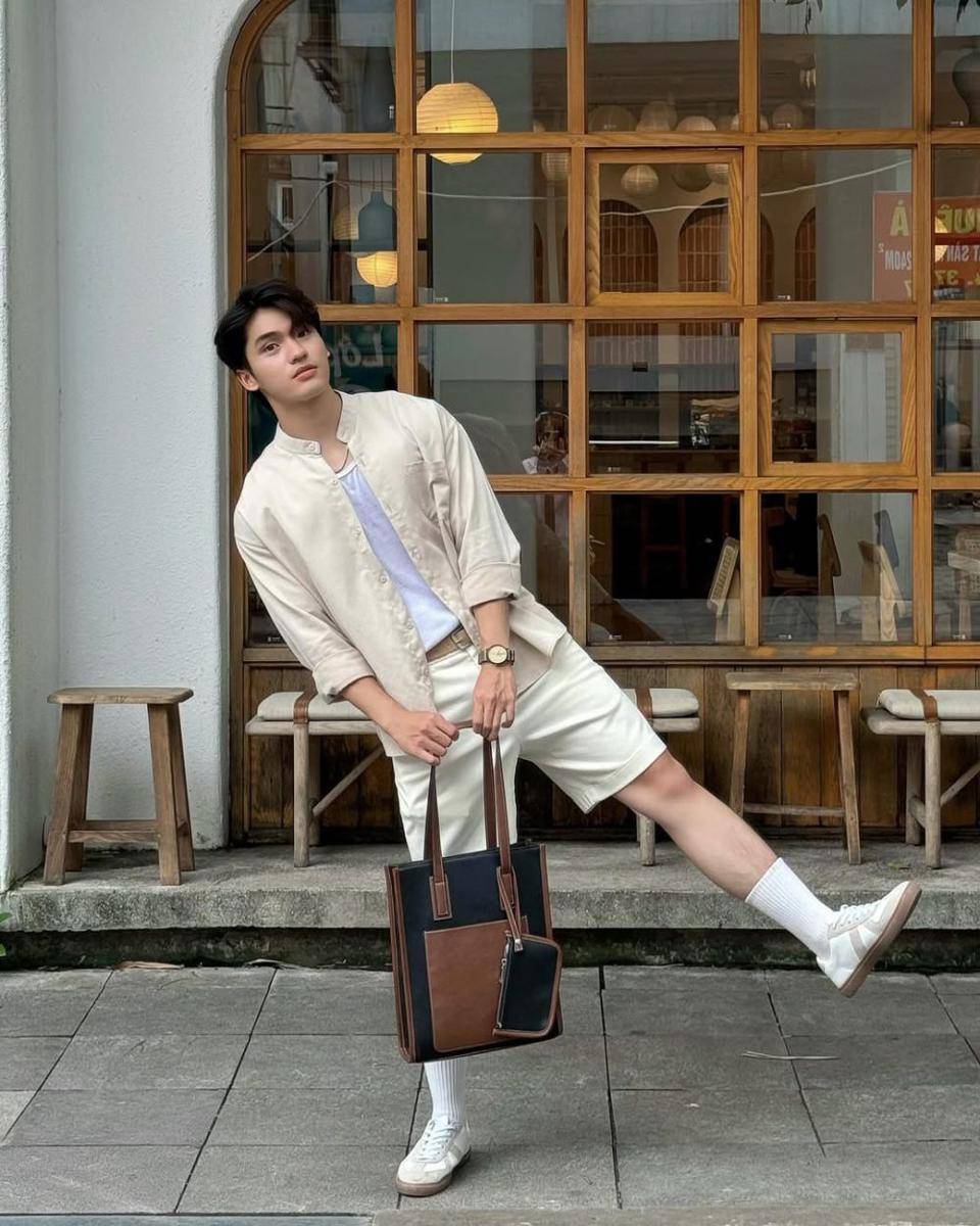 Viet Khanh (instagram.com/n.vkhanh)