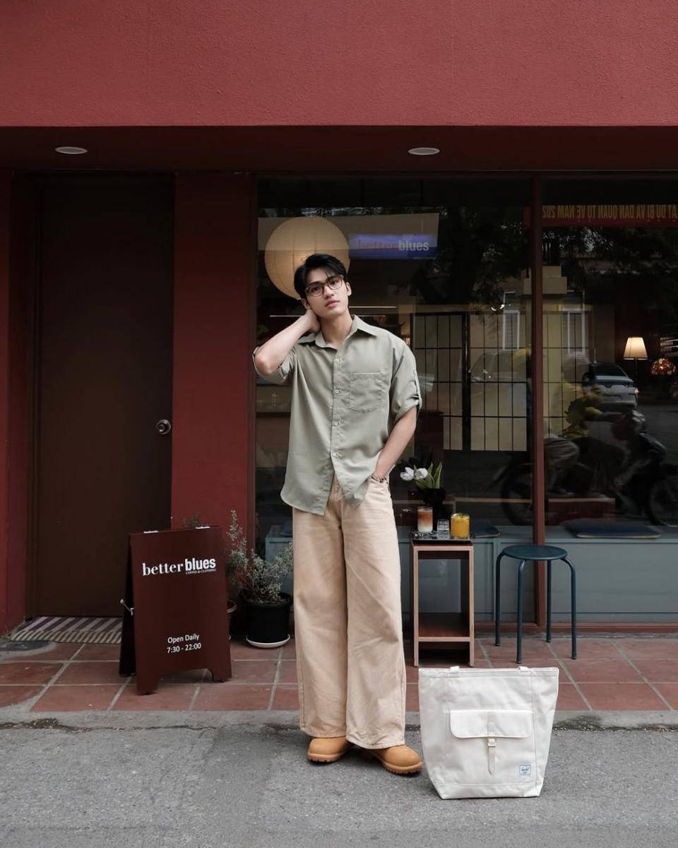 Viet Khanh (instagram.com/n.vkhanh)