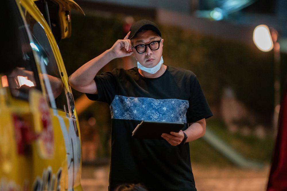 potret sutradara Kang Hyung Chul (dispatch.co.kr)