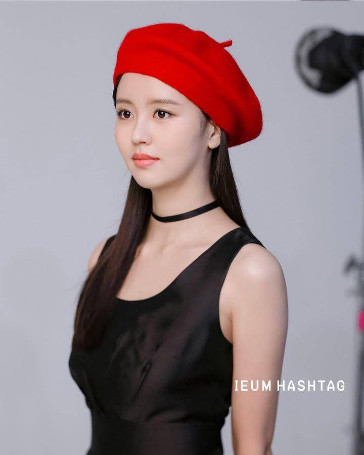 inspirasi makeup Kim So Hyun (instagram.com/ieumhashtag_official)