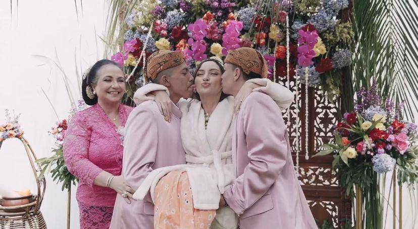 potret pengajian dan siraman Valerie Tifanka jelang menikah (Instagram.com/valtifanka)
