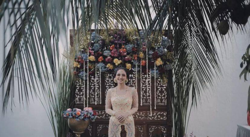 potret pengajian dan siraman Valerie Tifanka jelang menikah (Instagram.com/valtifanka)