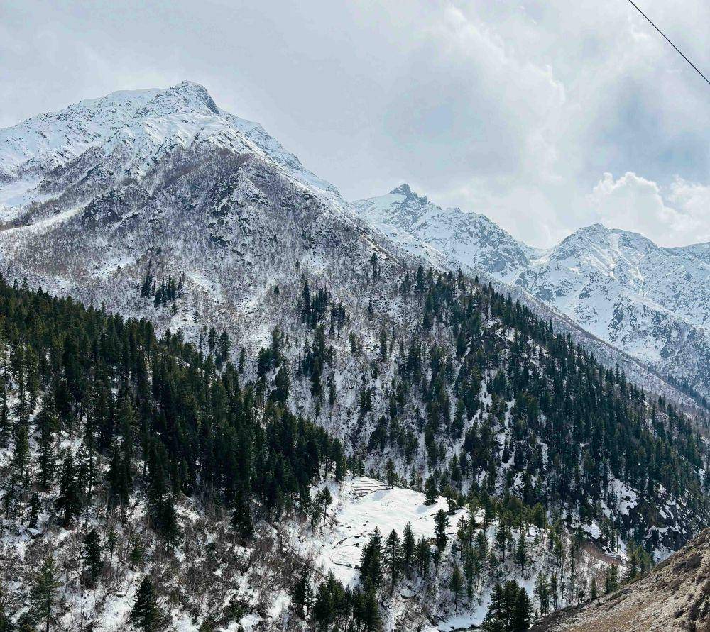 ilustrasi gunung K2 di Pakistan (pexels.com/Chetan Bisht)