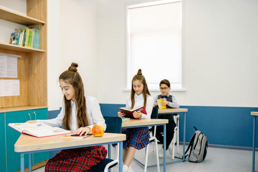 7 Pelajaran Hidup yang Gak Pernah Diajarkan di Sekolah!