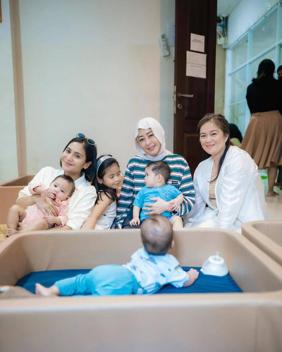 potret Nagita main di panti asuhan (instagram.com/raffinagita1717)