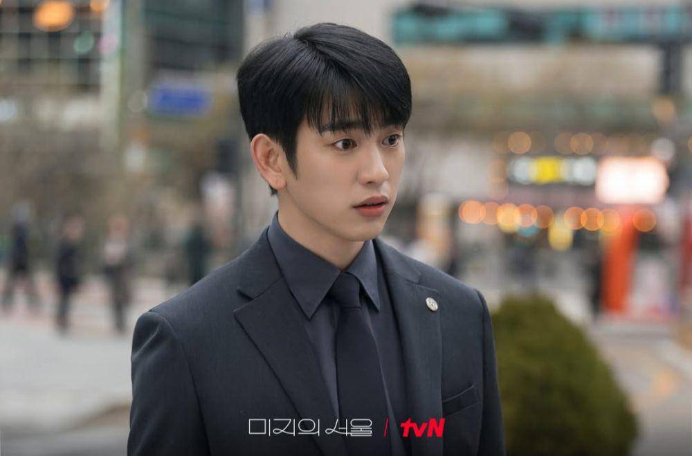 Jin Young di drama Our Unwritten Seoul (dok. tvN/Our Unwritten Seoul)