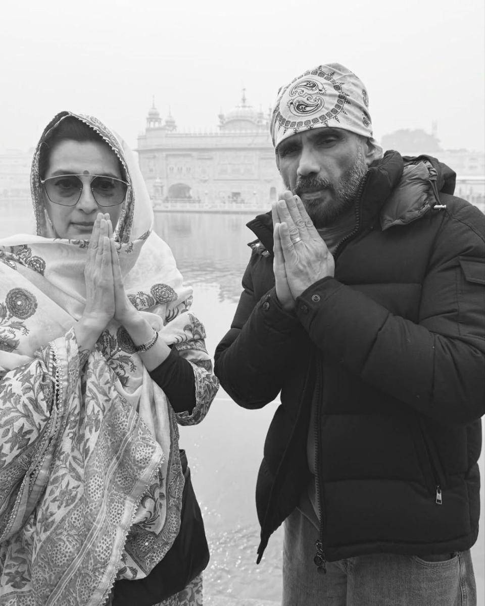 Suniel Shetty dan istri (instagram.com/suniel.shetty)