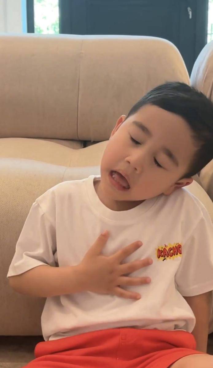 Cipung ikut Kim Seon Ho Smile Challenge (instagram.com/raffinagita1717)