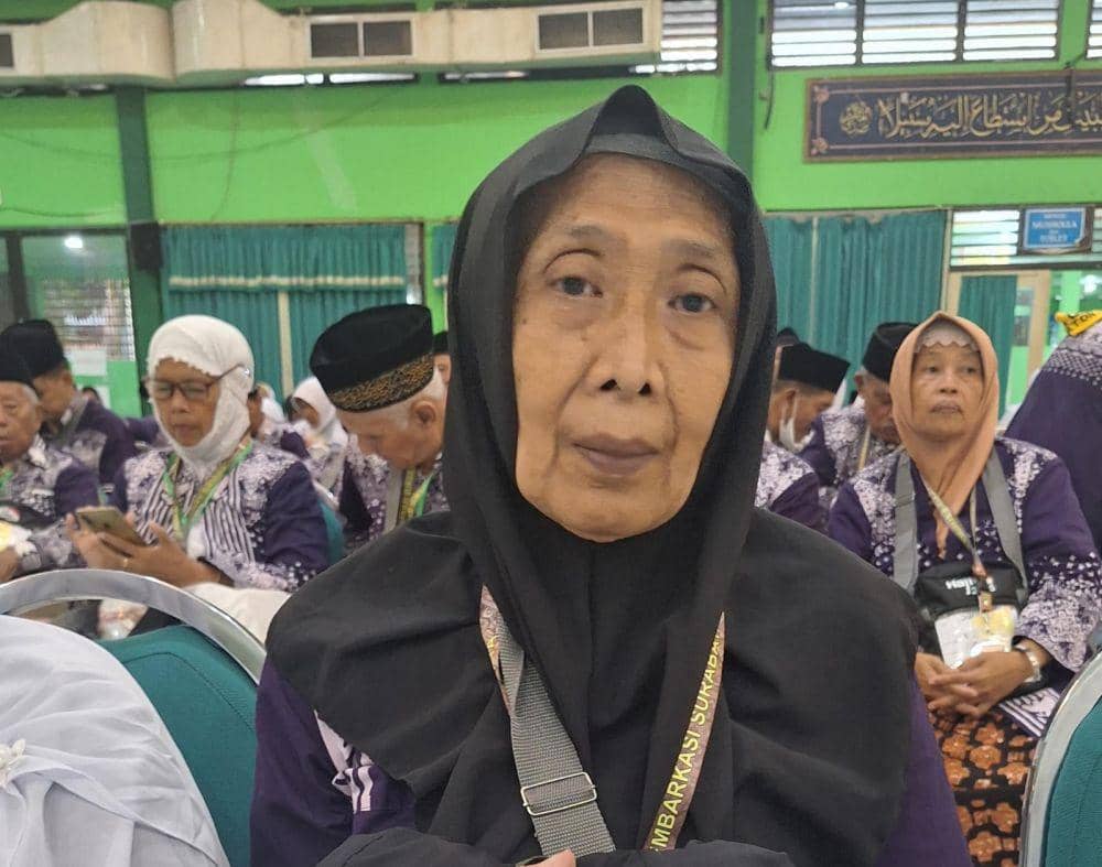 Pedagang Kelontong Asal Kediri, Nabung Rp20 Ribu Per hari Demi Berhaji