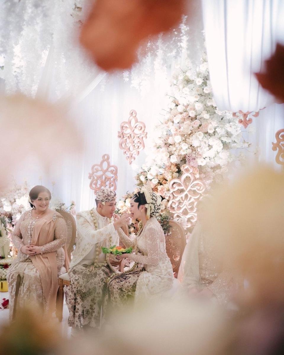 potret pernikahan Valerie Tifanka (instagram.com/byantonius)